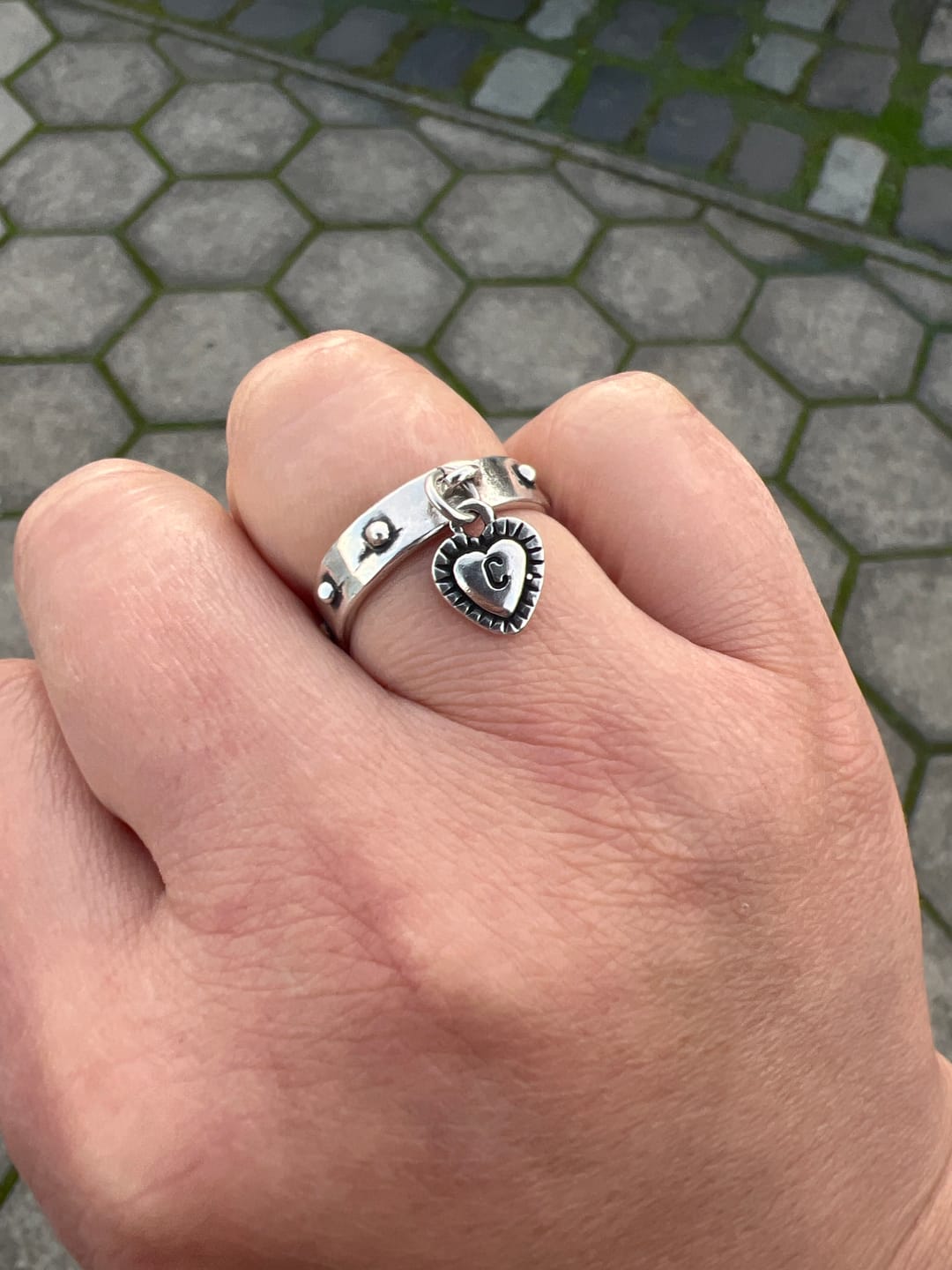 Customer photo review of Anillo Love Stamp
