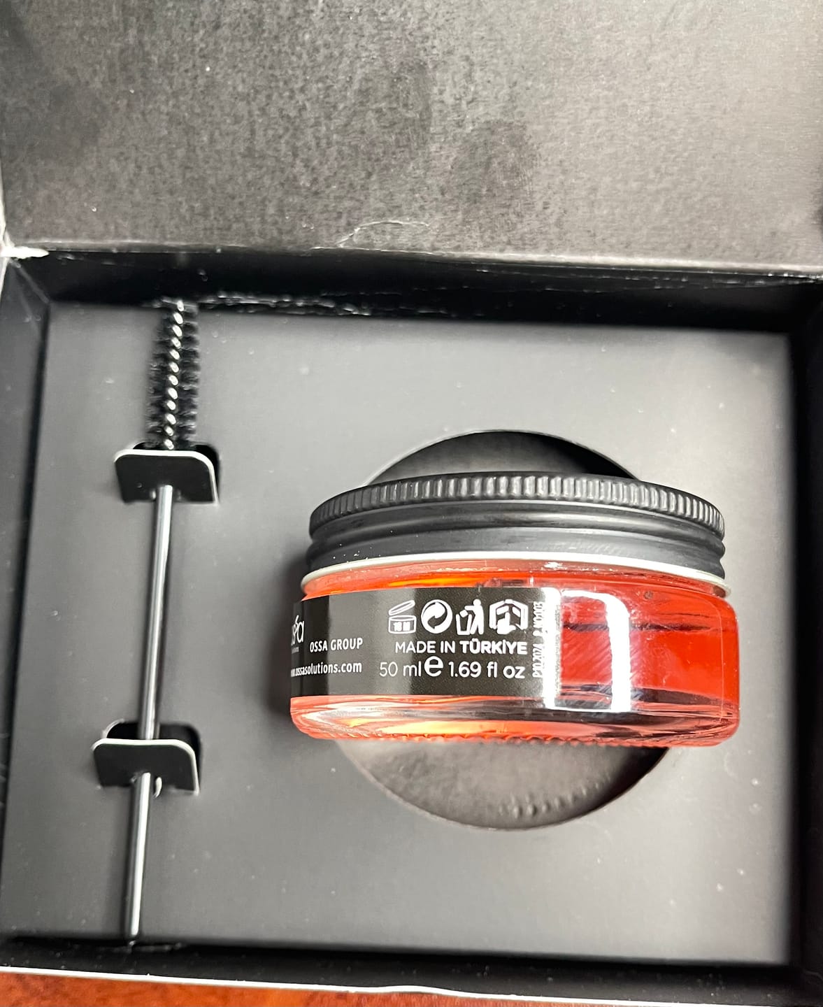 Customer photo review of مثبت و مرطب الحواجب - 50 مل