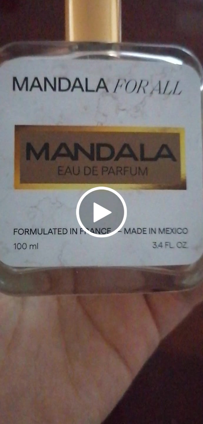 Customer video review of Timeless Muse - Inspirado en BURBERRY HER de BURBERRY 100ml-