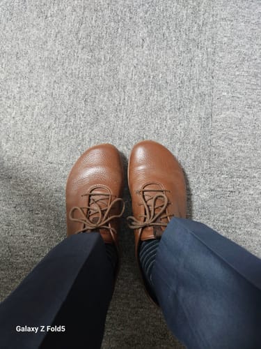 Customer photo review of Baer URBN Leder Klassisch Barefoot Shoes for Men & Women - Brown ( Baer Sole)