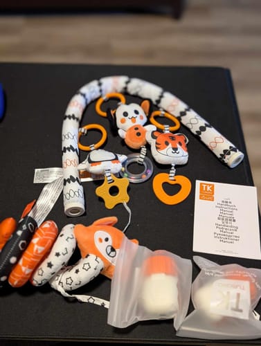 Customer photo review of High Contrast Baby Arch Toy & Spiral Car Seat Toys 2 in 1 Set