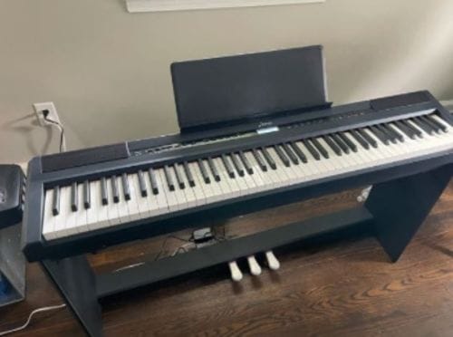 Customer photo review of Donner DEP-20 Digital Piano