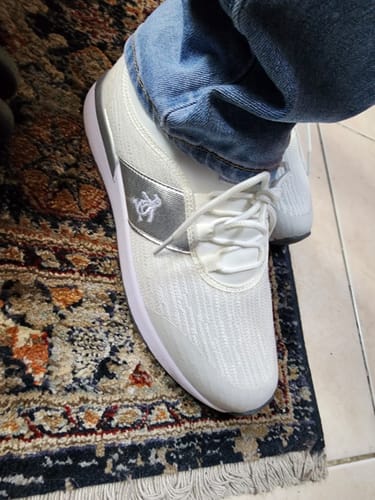 Customer photo review of Tenis Style Lise Blanco