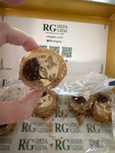 Customer photo review of Walnut Wrapped Turkish Delight with Fresh Figs