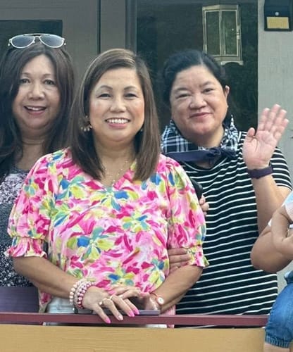 Customer photo review of Brush Stroke Puff Sleeve Blouse