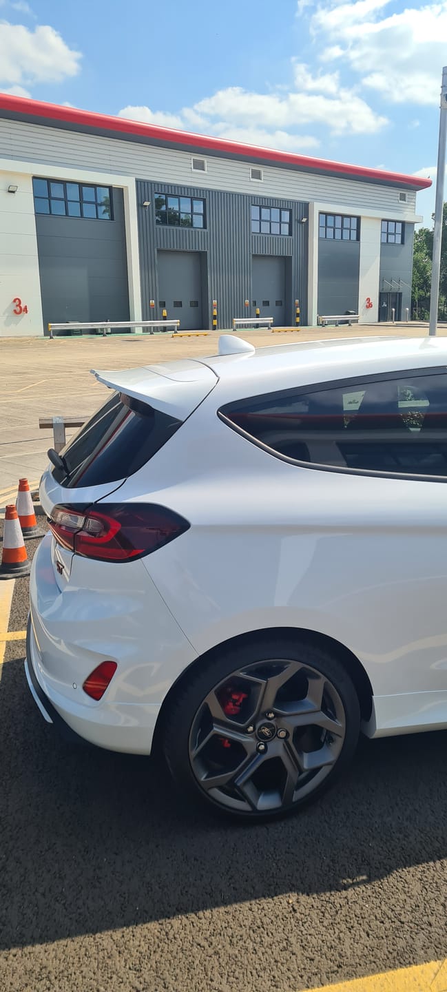 Customer photo review of Proform New 'Shark Fin' Aerial - Mk8/8.5 Ford Fiesta / Mk2 Puma