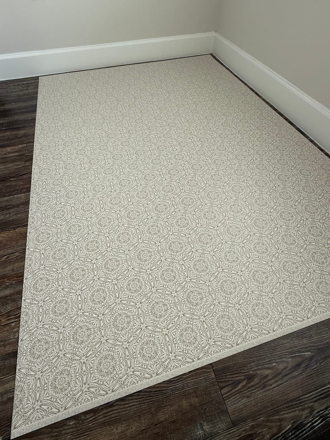Customer photo review of Briar Vinyl Pen Mat