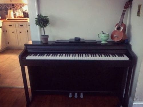 Customer photo review of Donner DDP-100 Upright Digital Piano