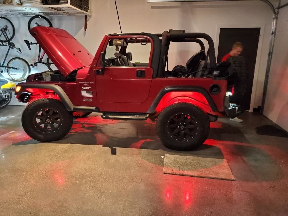 Customer photo review of Bluetooth Shift RGB LED Rock Lights for 1987+ Jeep