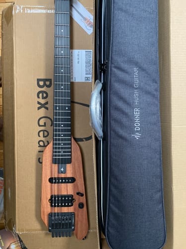 Customer photo review of Donner HUSH X Electric Guitar