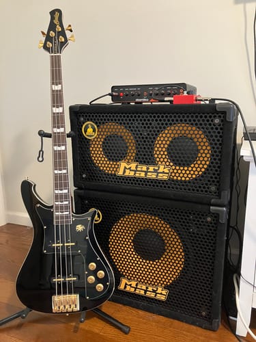 Customer photo review of Nidhogg Bass - Pure Black