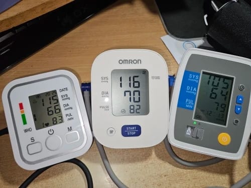Customer photo review of Tensiómetro Digital Profesional Brazo Exacto +voz En Español