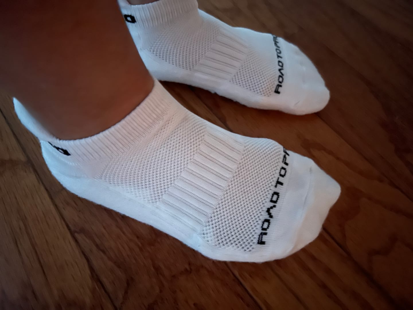 Customer photo review of NEW! 3-Pack RTP ULTRAGRIP V2 Dual sided Non-slip Technology Ankle Socks