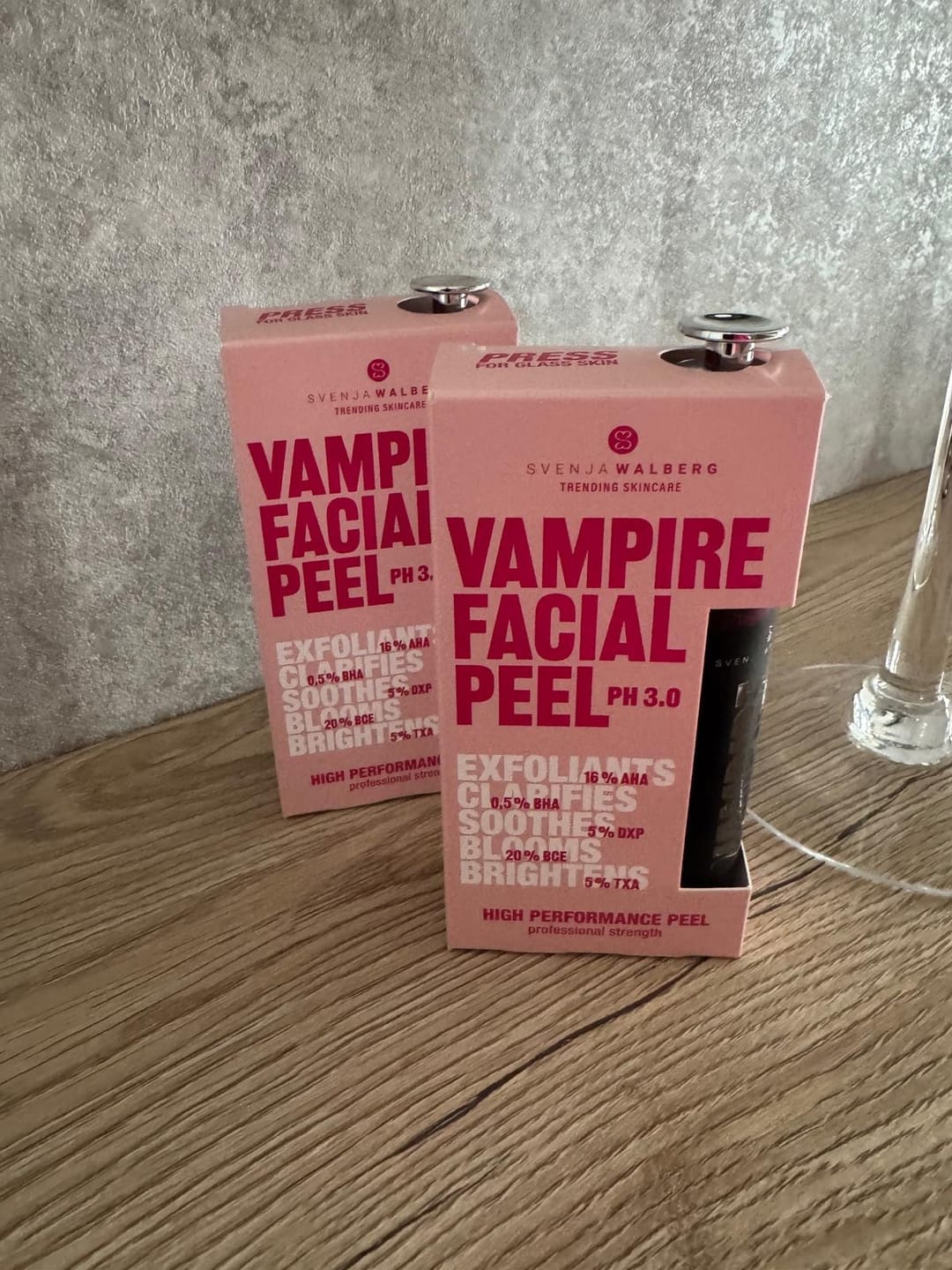 Customer photo review of VAMPIRE PEEL® - Fruchtsäurepeeling