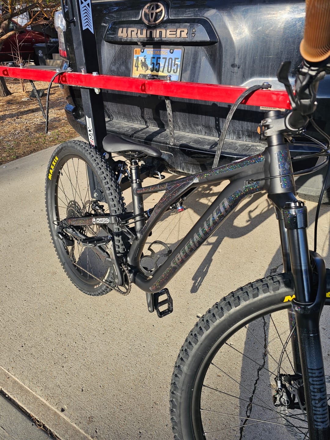 Customer photo review of Sparkle Shift Frame Keeper