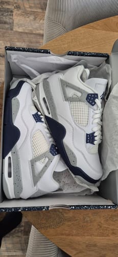 Customer photo review of Nike Air Jordan 4 Retro White Midnight Navy