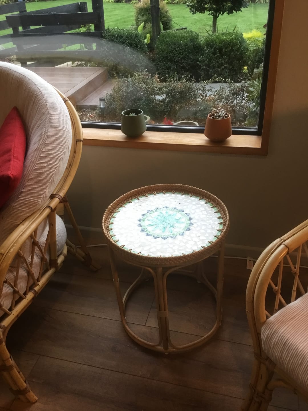 Customer photo review of Oasis Rattan Table