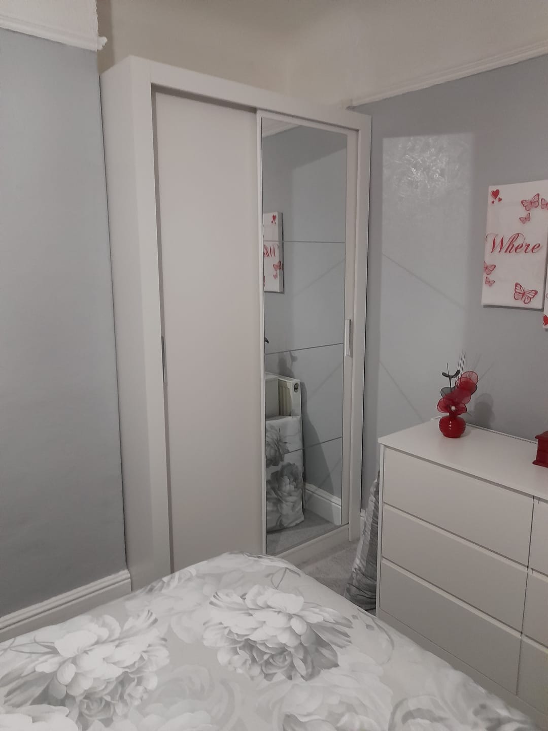 Customer photo review of Arti 6 - 2 Sliding Door Wardrobe 120cm