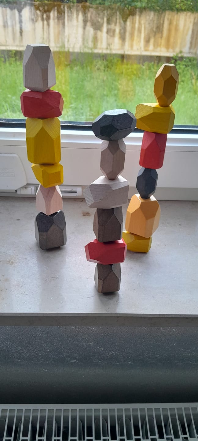 Customer photo review of Holzdiamanten "Wald" – 36 handgefertigte Steine