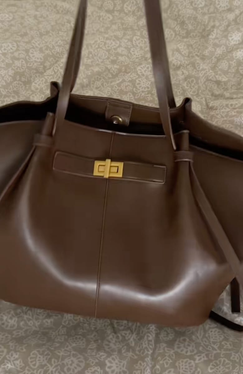 Customer photo review of Gerda Shopper Bag