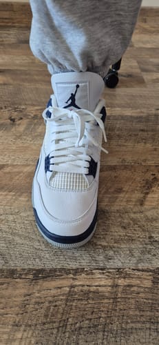 Customer photo review of Nike Air Jordan 4 Retro White Midnight Navy