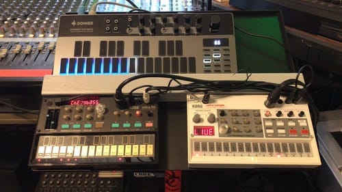 Customer photo review of Donner Essential B1  Synthesizer