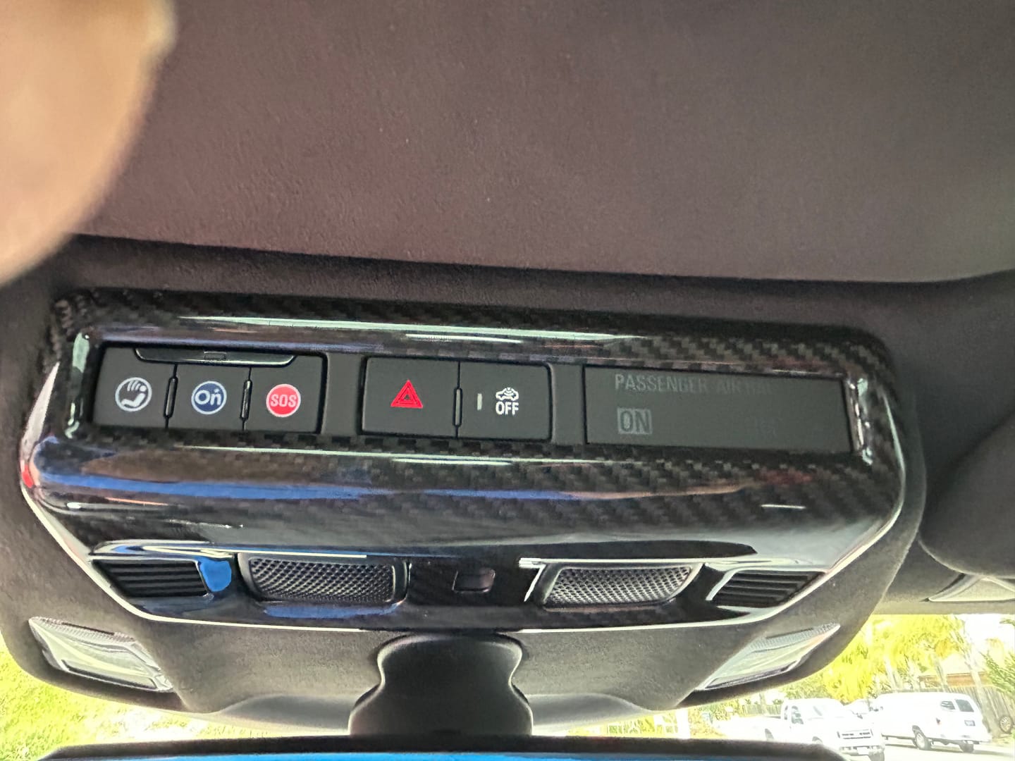 Customer photo review of Chevrolet Corvette C8 Roof Reading Light Control Cover