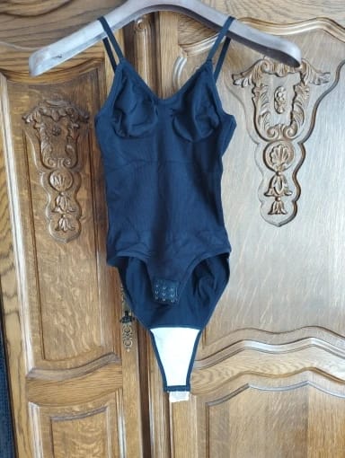 Customer photo review of Low Back Bodysuit Shapewear Open Crotch — Nude | KIMLUD