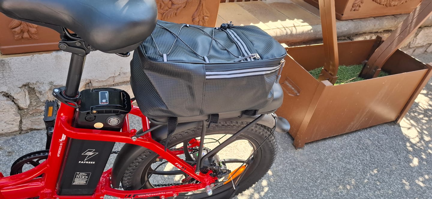 Customer photo review of 12L Waterproof Bicycle Bag