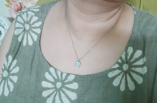 Customer photo review of Silver Zircon Square Pendant with Link Chain