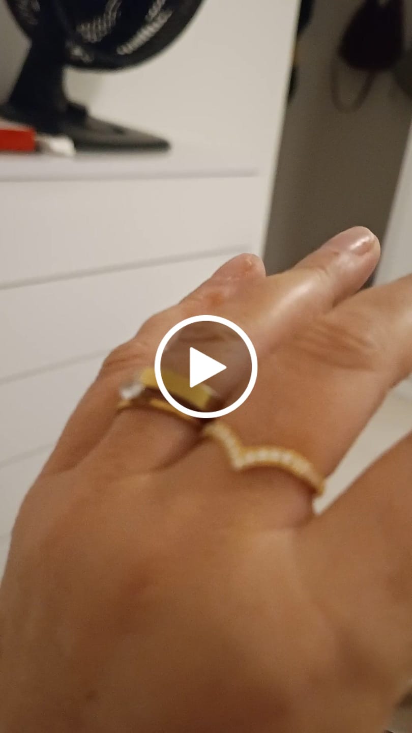 Customer video review of Anel Trinity Zircônia Banhado em Ouro 18K
