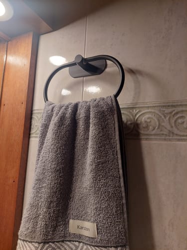 Customer photo review of Juego De Accesorio P/ Baño Ducha Set 4 Piezas Negro