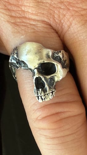 Customer photo review of Wounded Skull Head Ring
