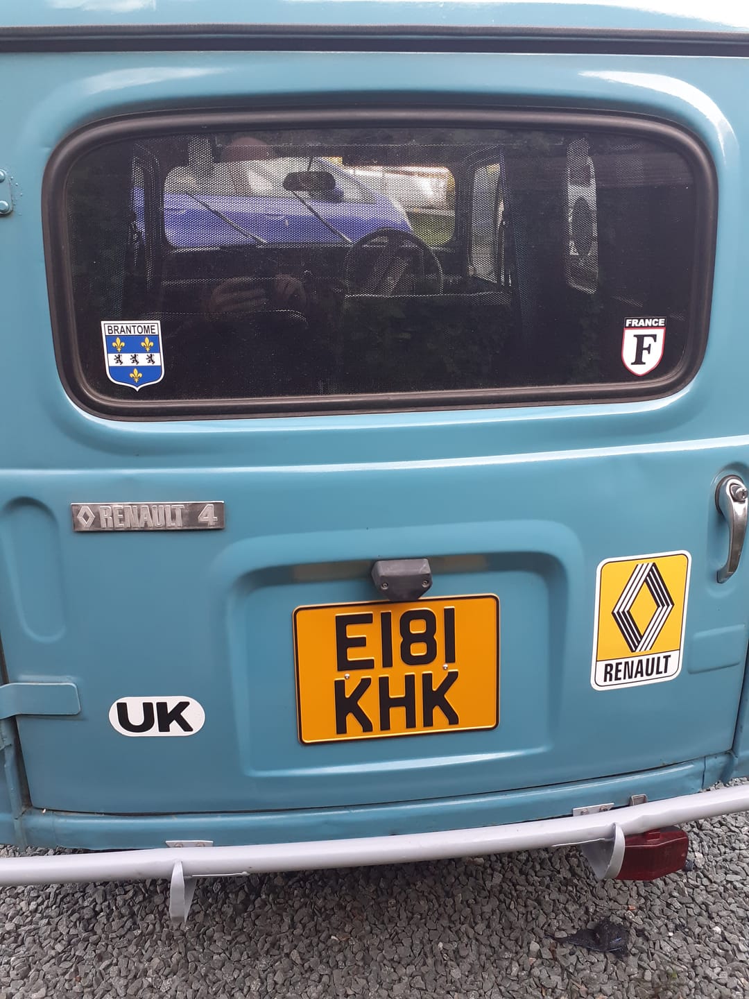 Customer photo review of Metal Pressed Land Rover Square Number Plate (Trailer Plate) – 11 x 8 Inches