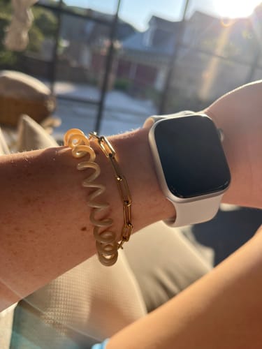 Customer photo review of Everly Armband- Gold