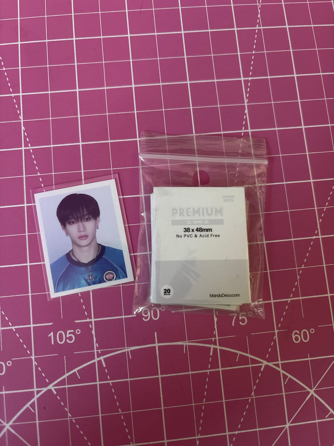 Customer photo review of PREMIUM MINI ID SLEEVES