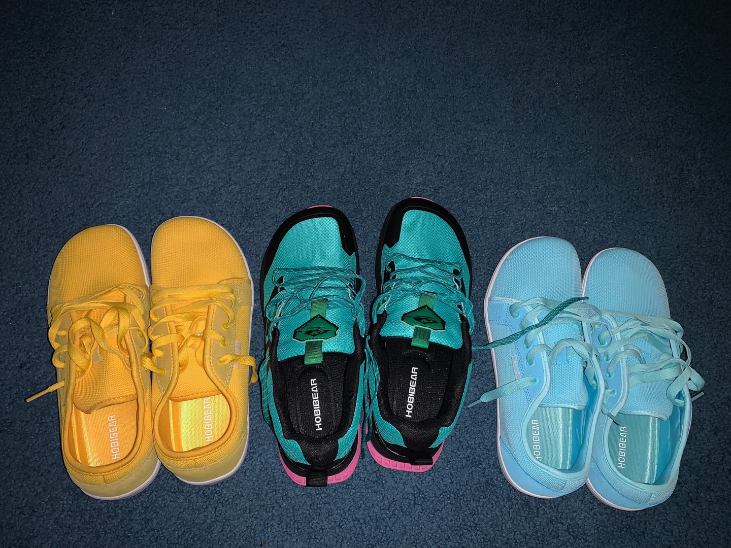Customer photo review of Aurora - Wide Toe Sneakers