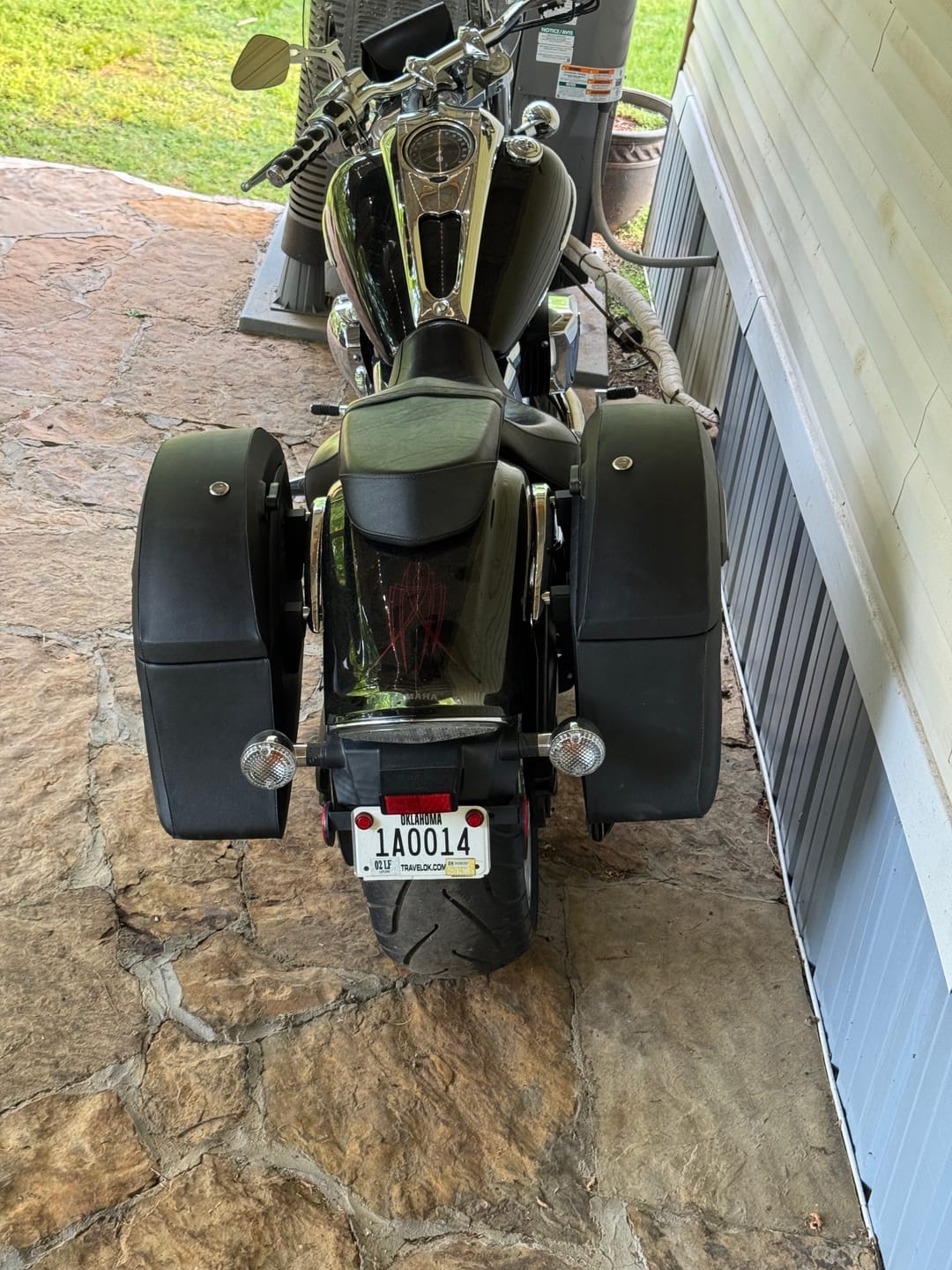 Customer photo review of 44L - Lamellar Stallion Extra Large Yamaha Raider Leather Covered Motorcycle Hard Saddlebags