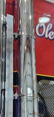 Customer photo review of Cab Mounting Clamp Style C For Peterbilt