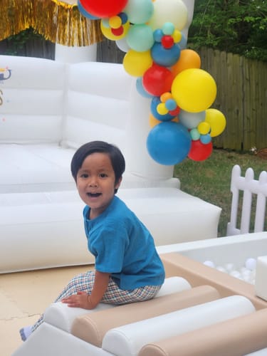 Customer photo review of Horizon Blue Muslin Loose Fit Short Sleeve Henley Top