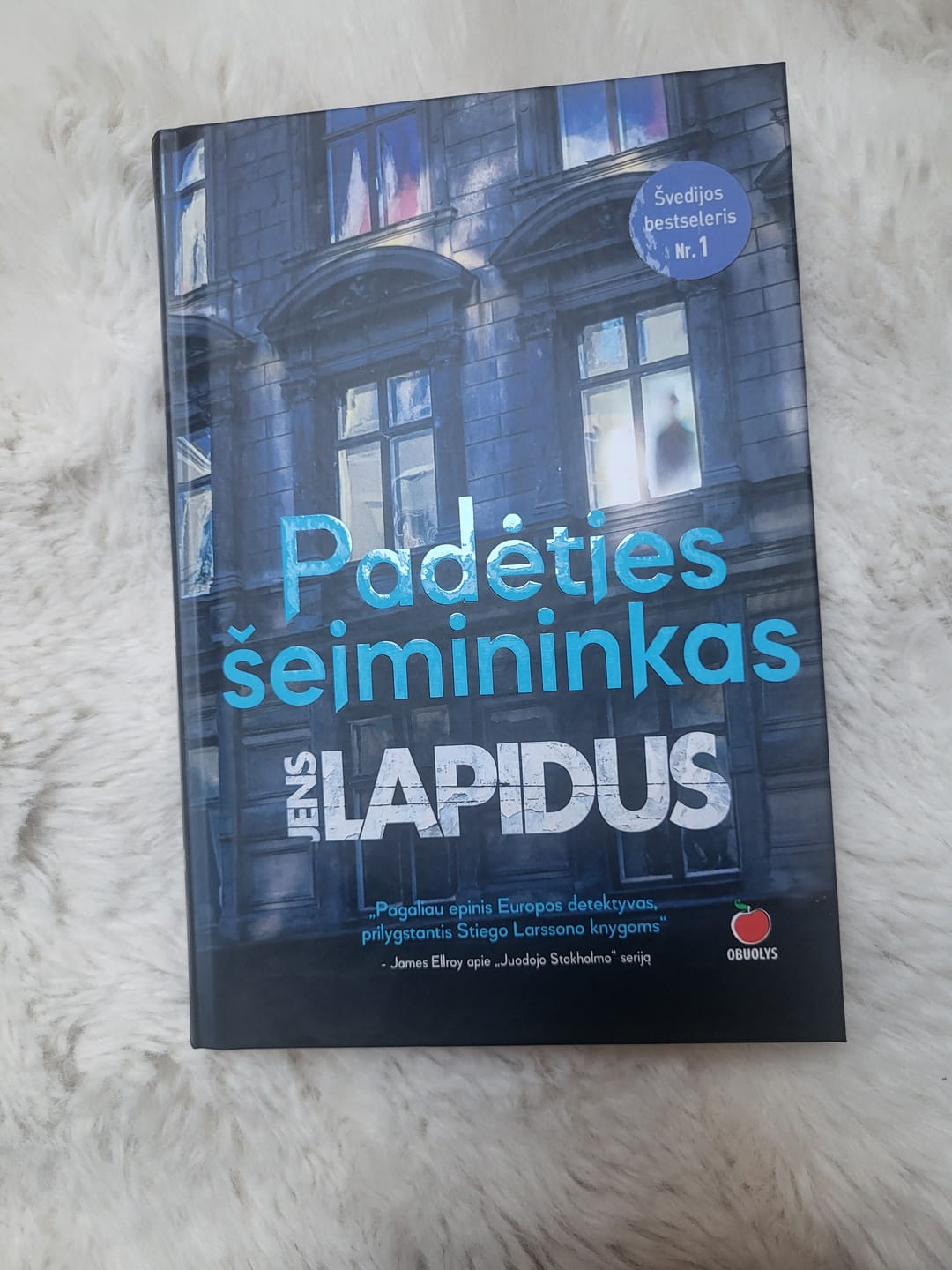 Customer photo review of Padėties šeimininkas: Švedijos bestseleris Nr. 1 – Jens Lapidus detektyvo šedevras