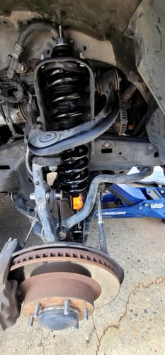 Customer photo review of 2003-2009 Lexus GX 470 Front Air Suspension Conversion Kit (TR1FB)