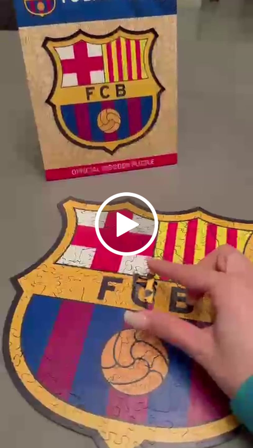 Customer video review of FC Barcelona® Logo - Wooden Puzzle