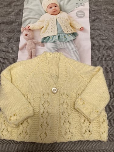 Customer photo review of April 25 - Baby Girl Every Month