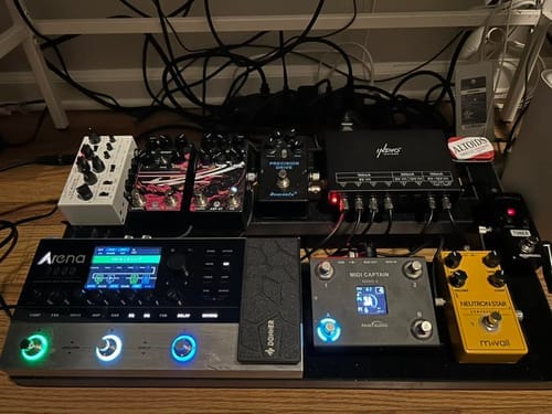 Customer photo review of Donner Arena 2000  Guitar Pedal