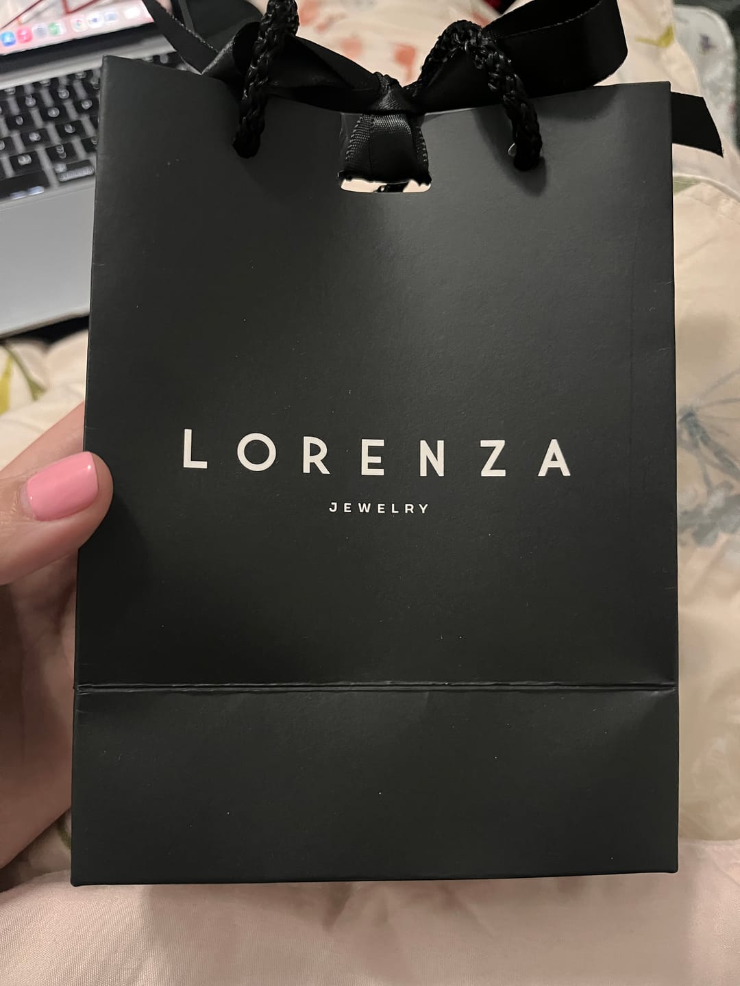 Customer photo review of Par Arete Colgante Con Perla 8 mm