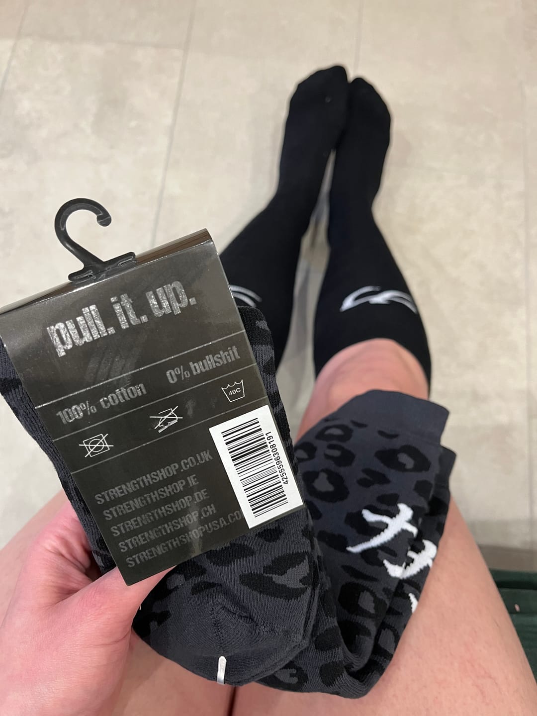 Customer photo review of Black Deadlift / Weightlifting Socks