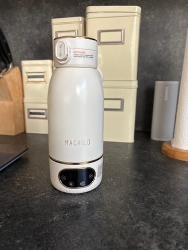 Customer photo review of Tragbarer Fläschchenwärmer + Milchpulverbox + Schnell-Ladegerät