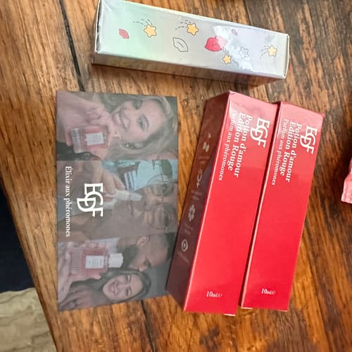 Customer photo review of Rouge a lèvre aux phéromones