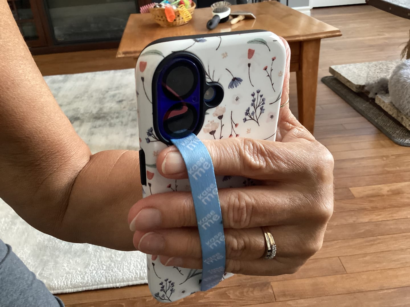 Customer photo review of Mia